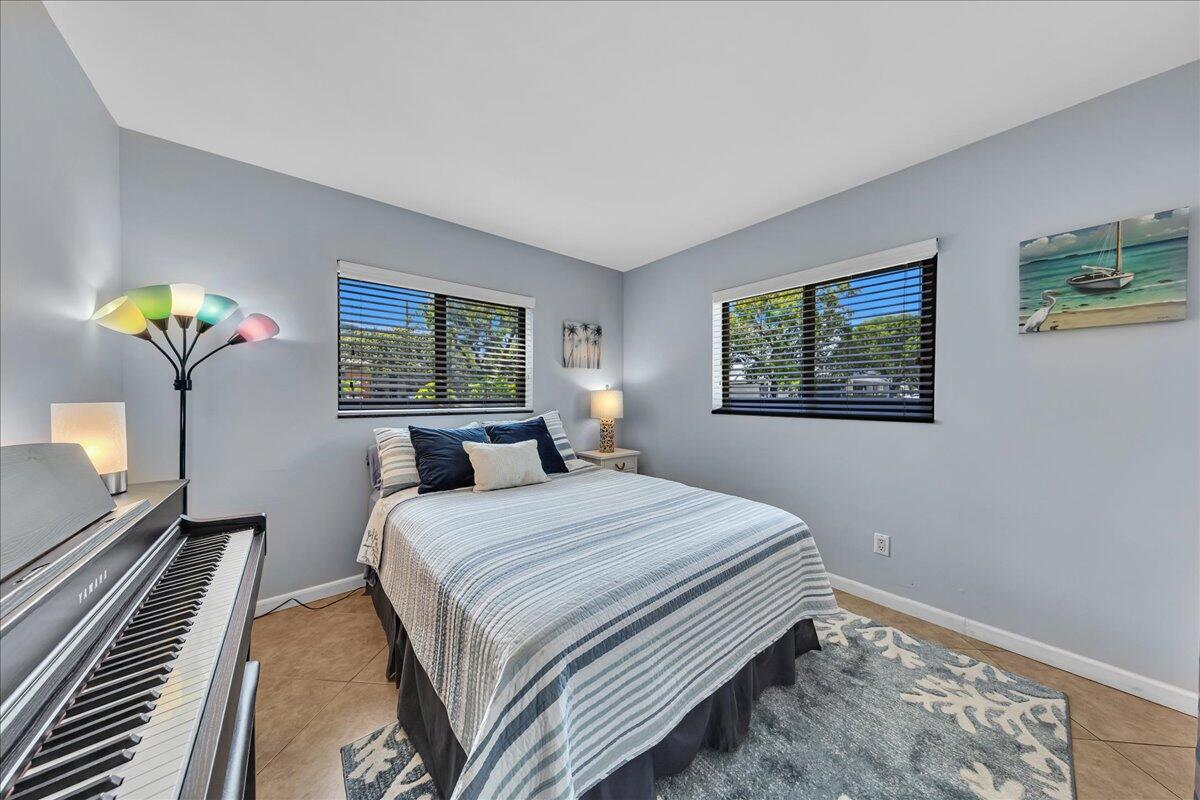 MIDDLE RIVER HOMES CONDO - Residential