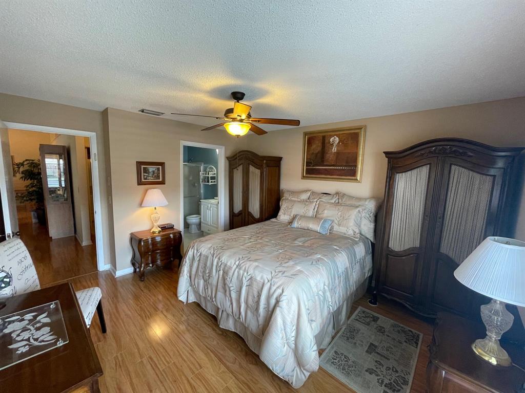 OAKWOOD II - Residential