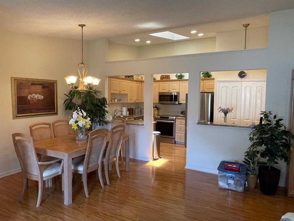 OAKWOOD II - Residential