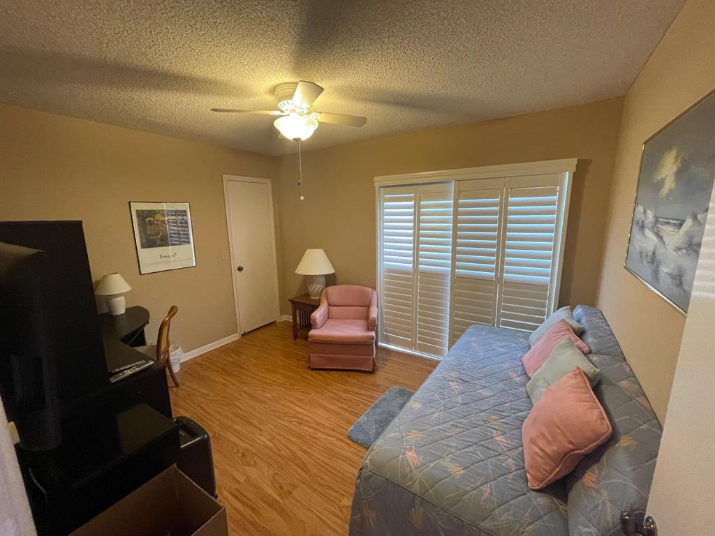 OAKWOOD II - Residential