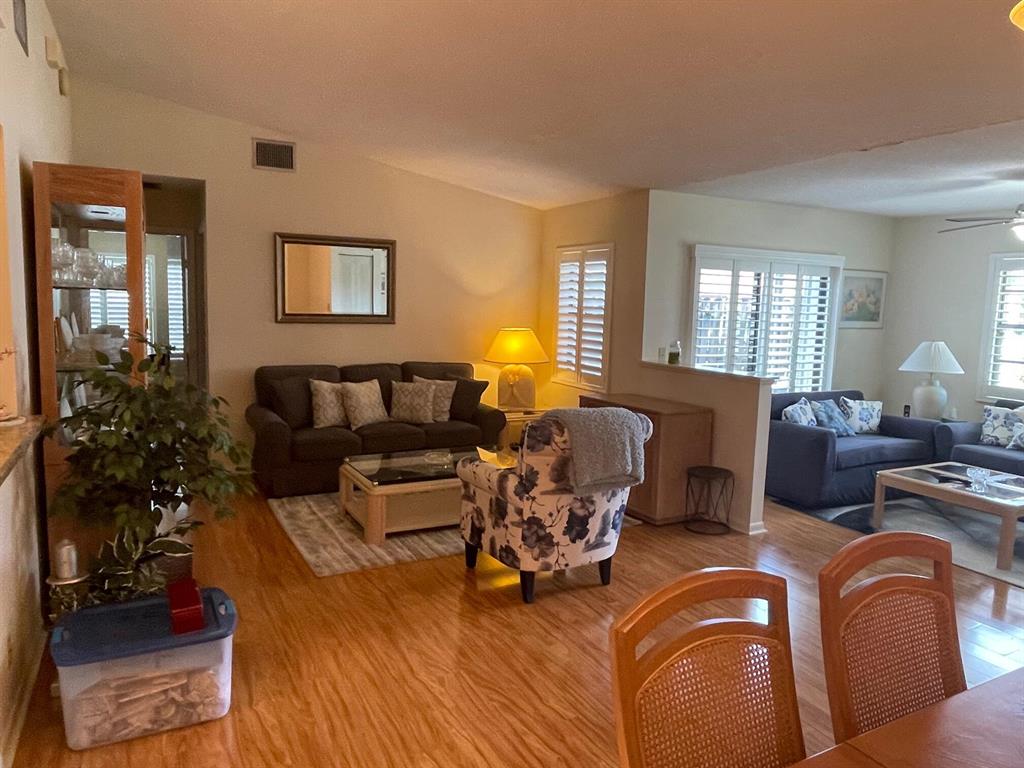 OAKWOOD II - Residential