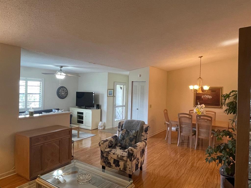 OAKWOOD II - Residential