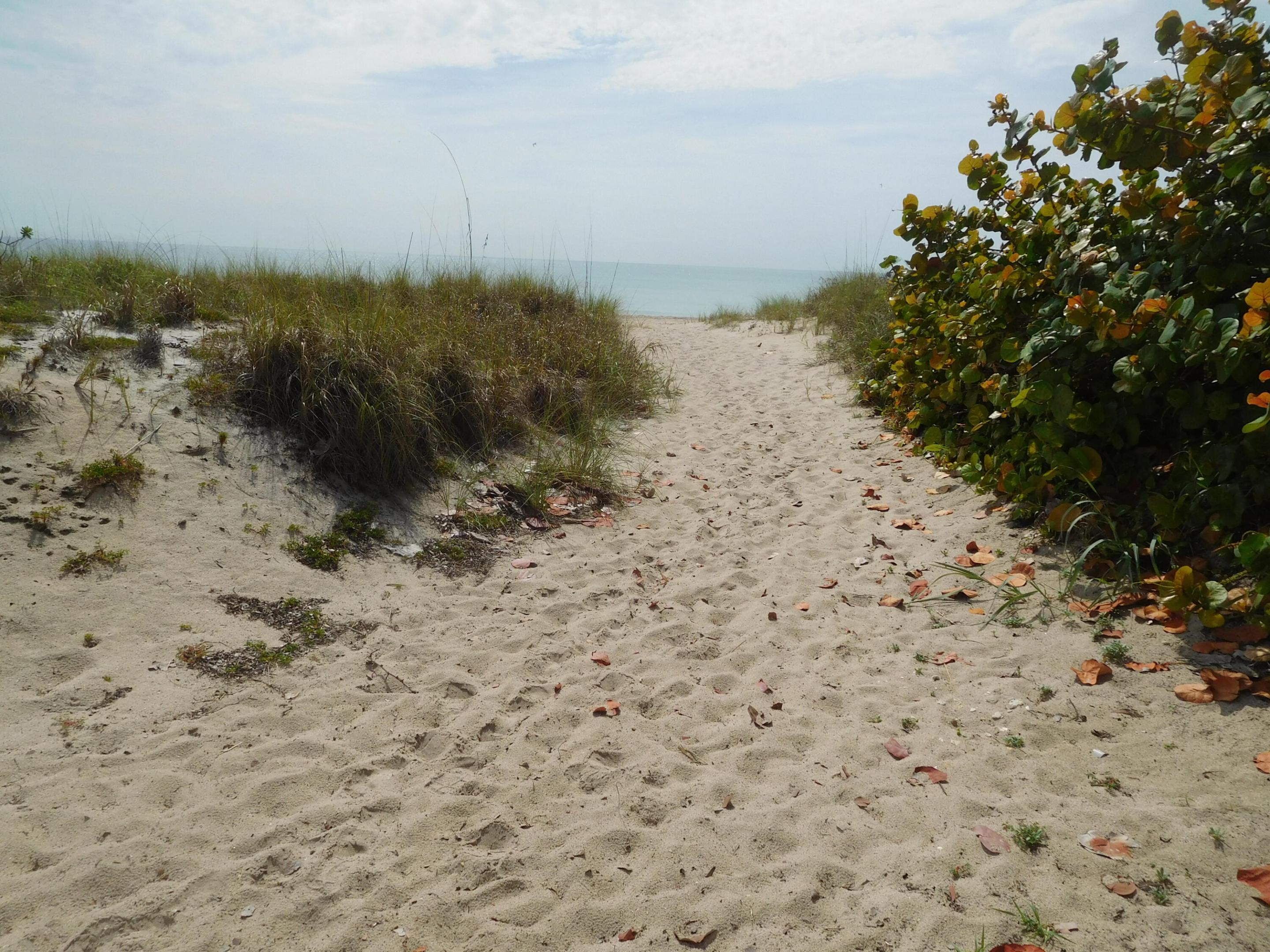 OCEAN SOUNDS CONDO - Residential