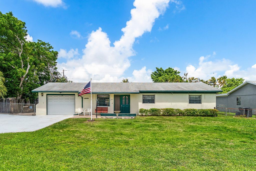 Photo of 3481 Amberjack Road, Lantana, FL 33462 (MLS # B26011787)