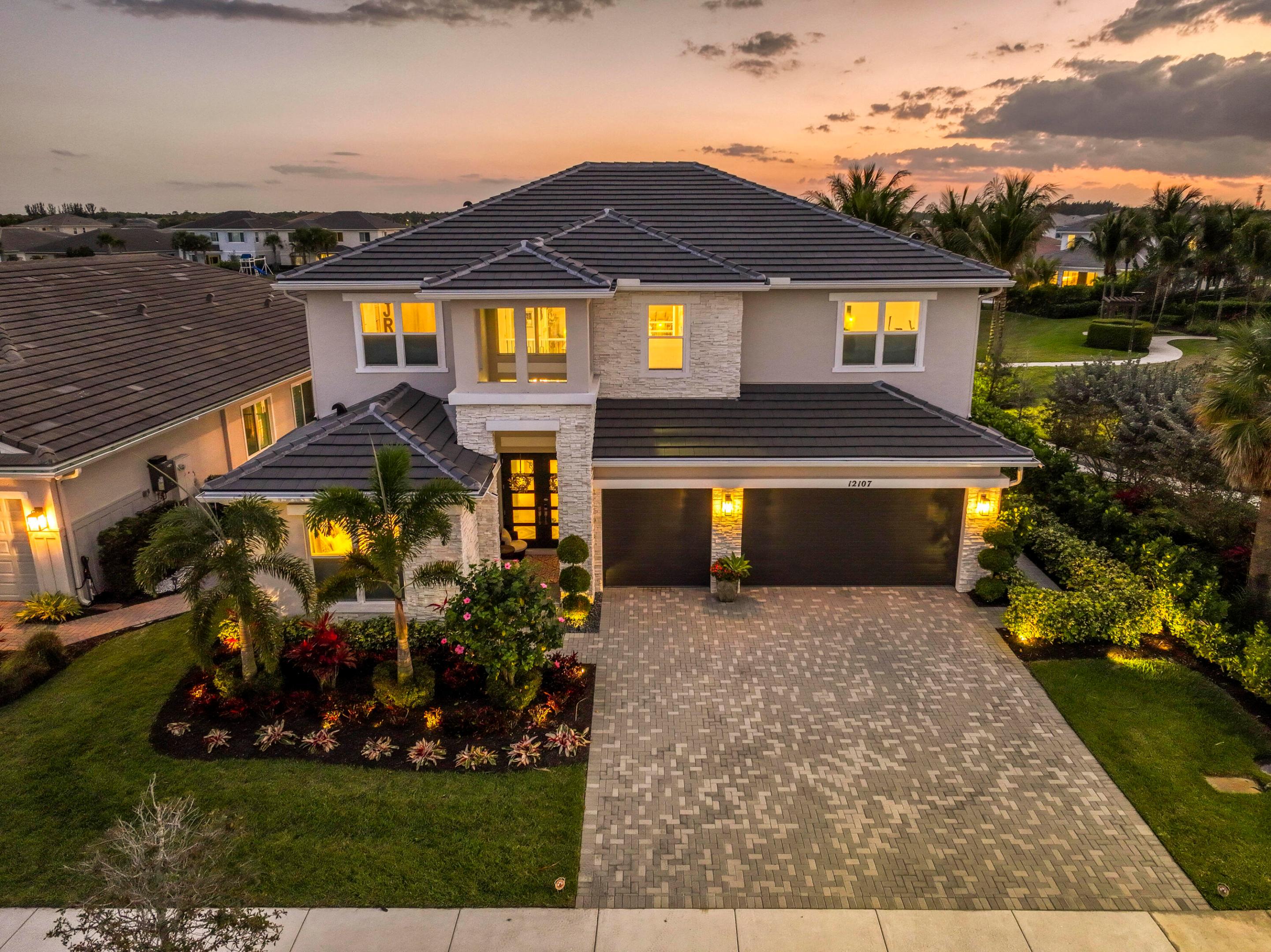 La Terre at Avenir - Residential