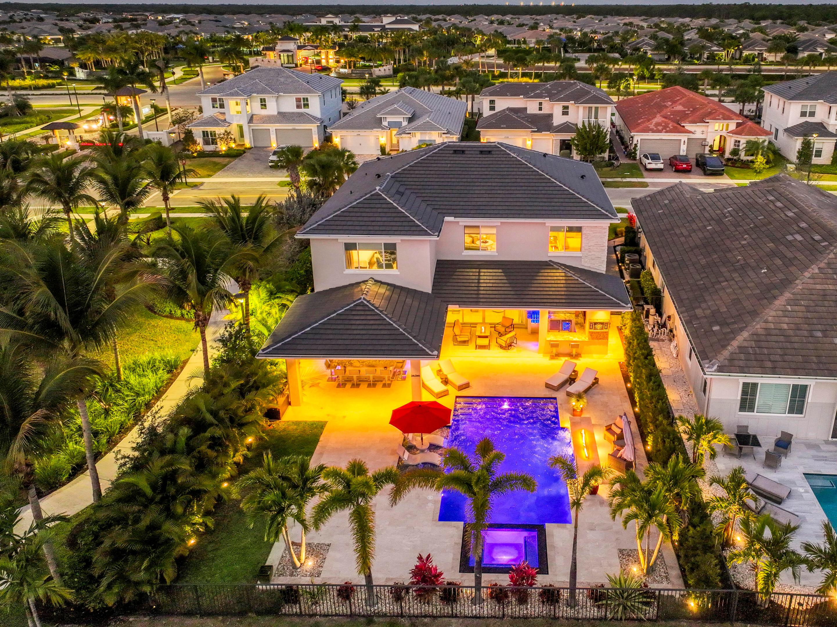 La Terre at Avenir - Residential