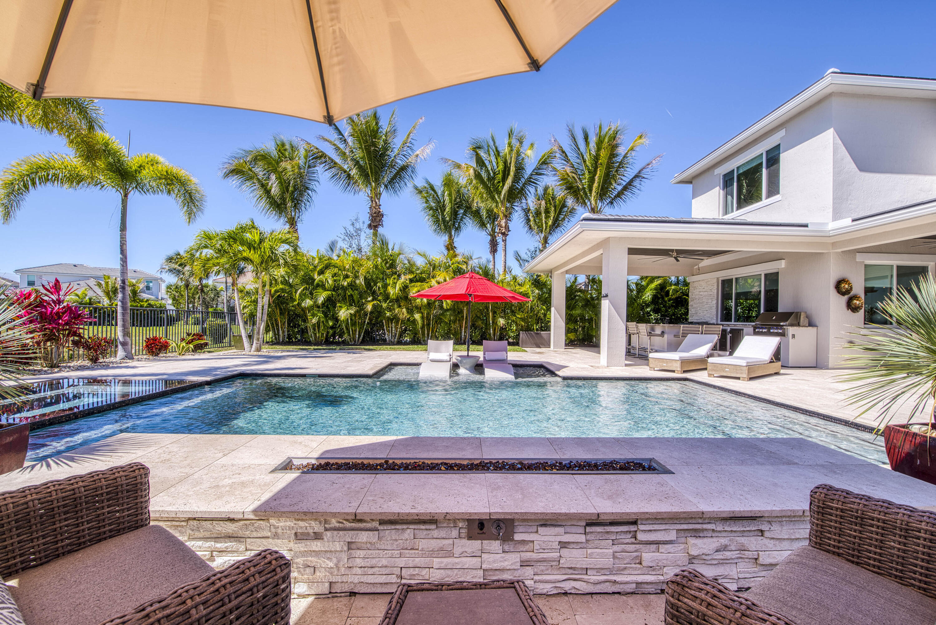 La Terre at Avenir - Residential