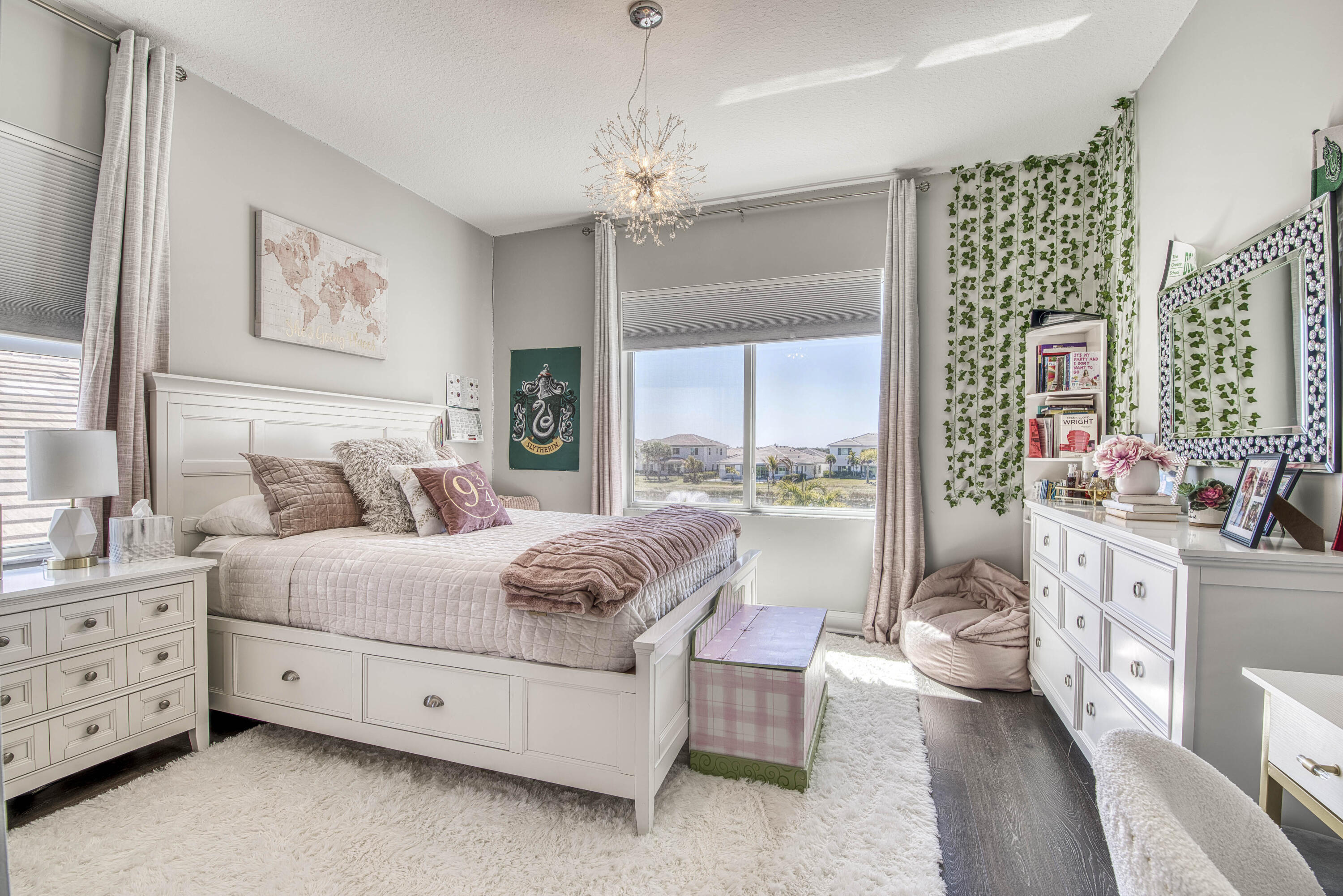 La Terre at Avenir - Residential