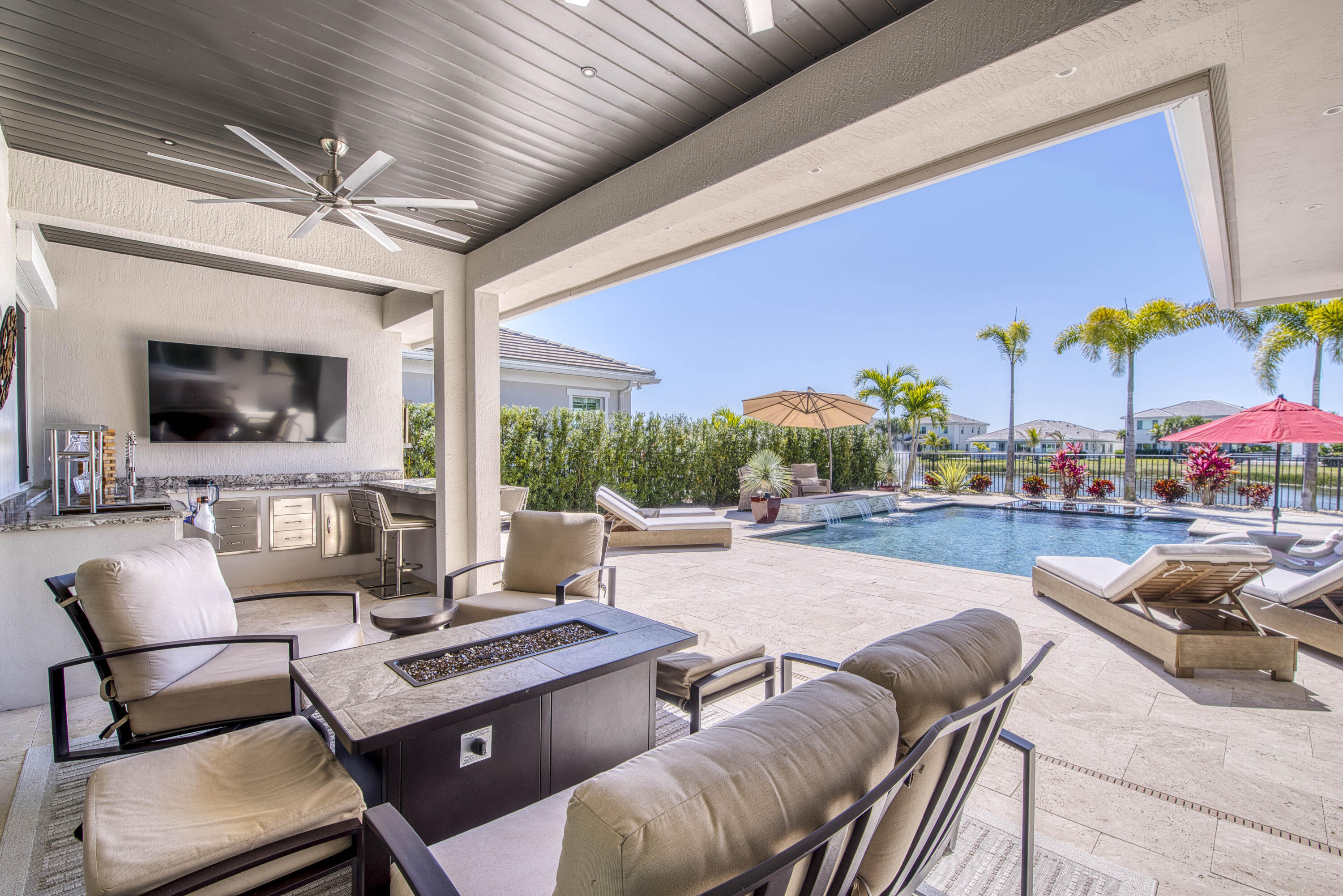 La Terre at Avenir - Residential