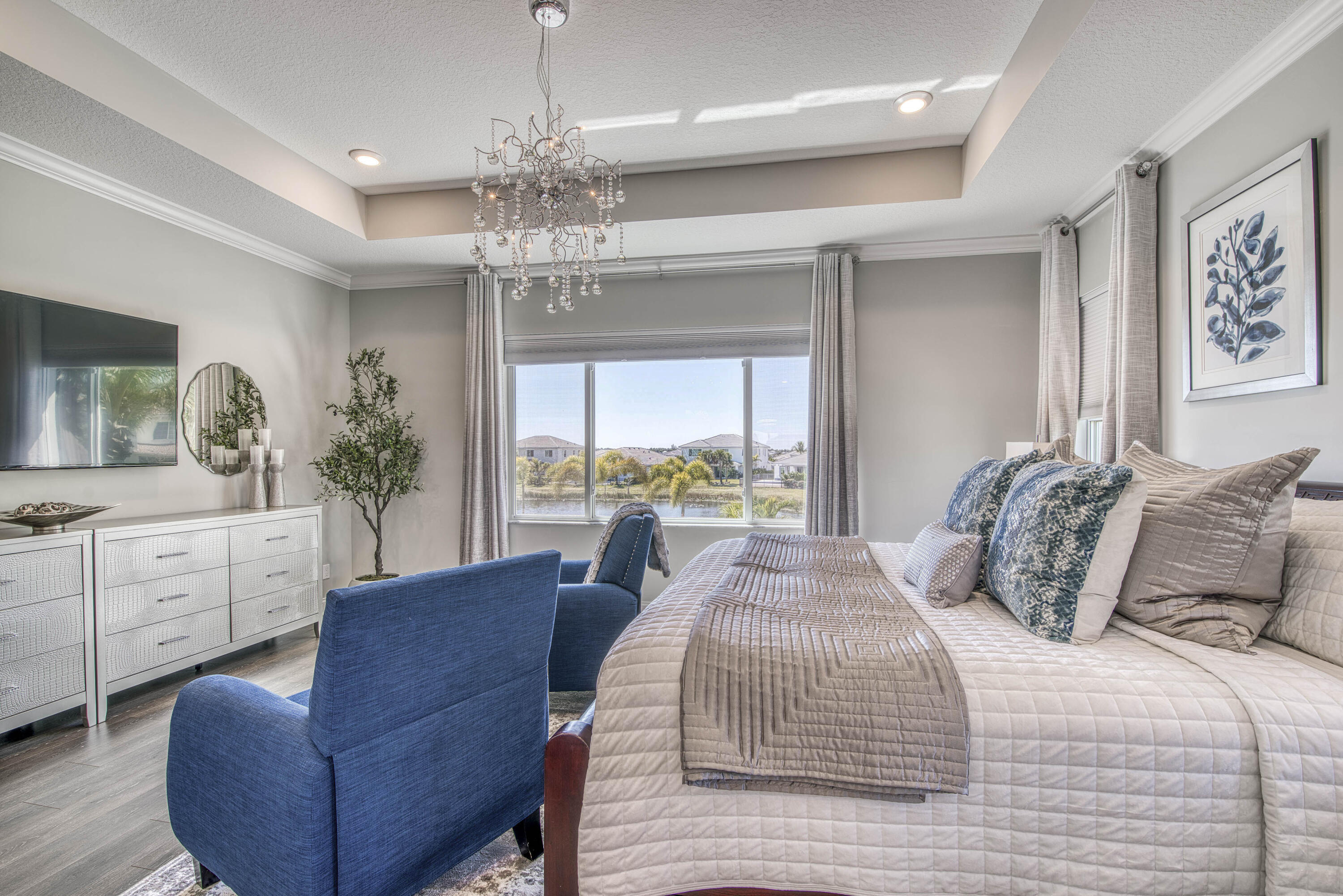 La Terre at Avenir - Residential