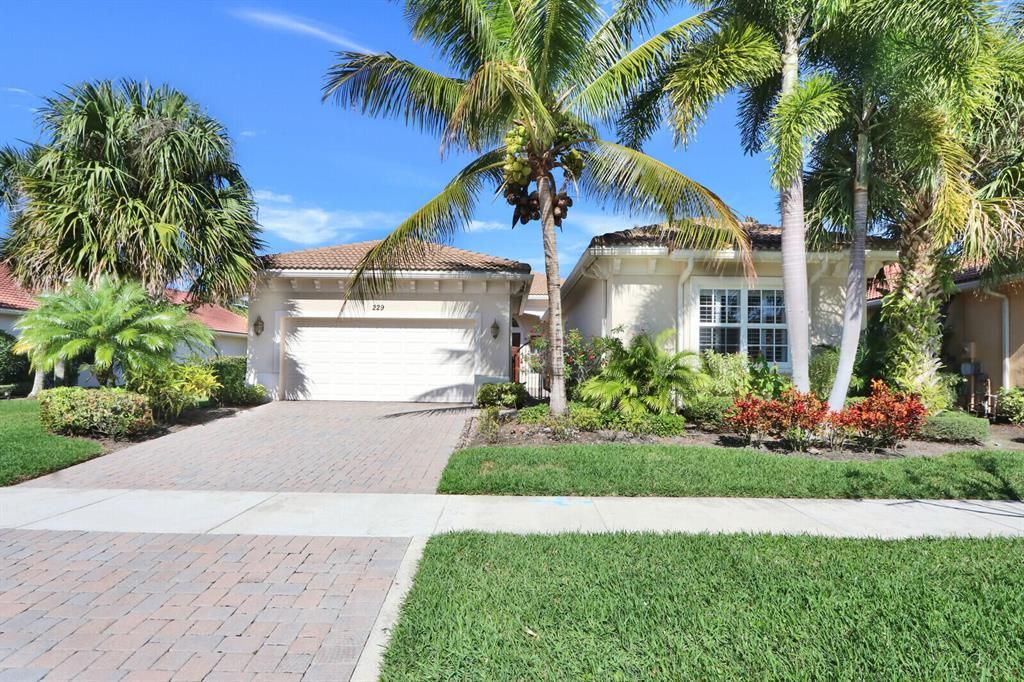 Photo of 229 Carina Drive, Jupiter, FL 33478 (MLS # R10696430)