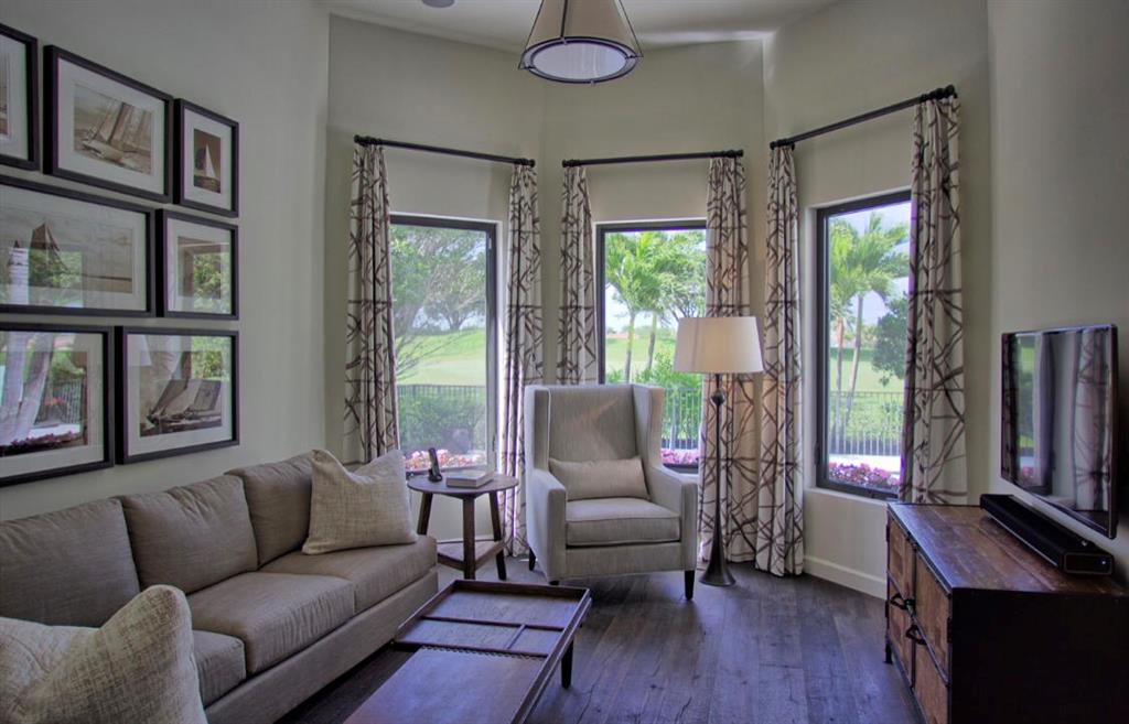 LONGWOOD GREEN OF PALM BE - Residential