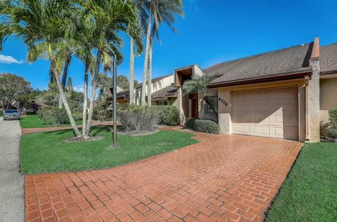 A home in Lake Worth