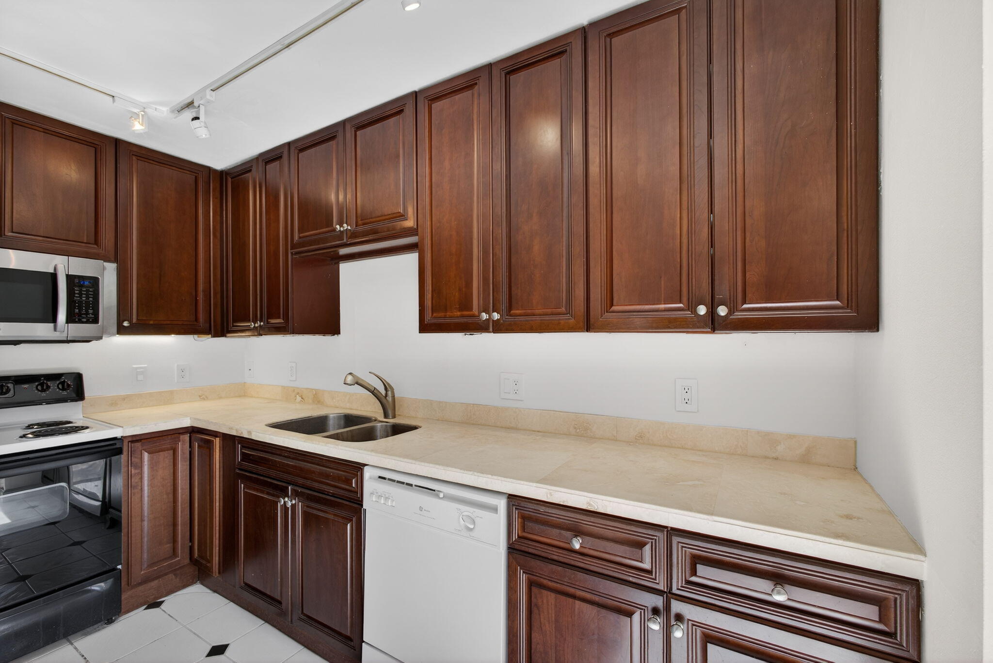 JUPITER PLANTATION PH II - Residential