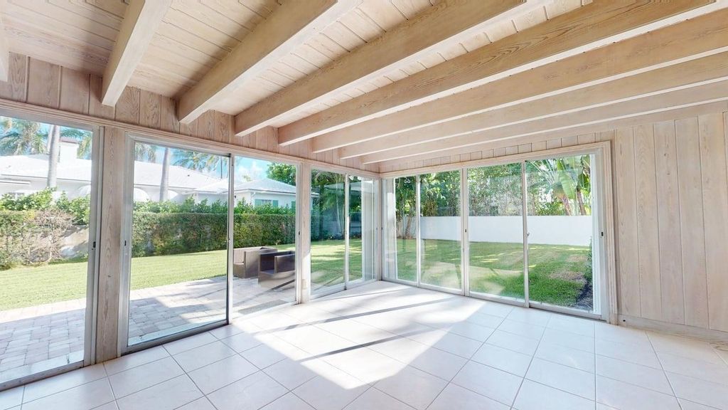 Photo of 219 Ridgeview Drive, Palm Beach, FL 33480 (MLS # R11142084)