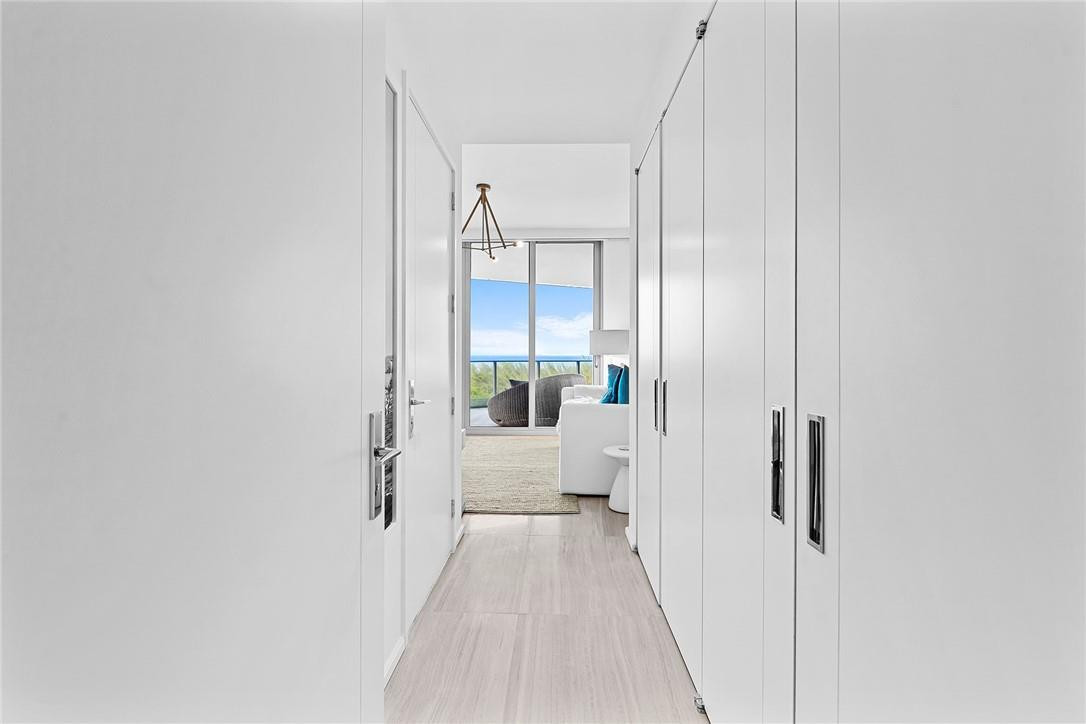 Paramount - Residential