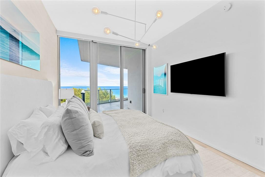 Paramount - Residential