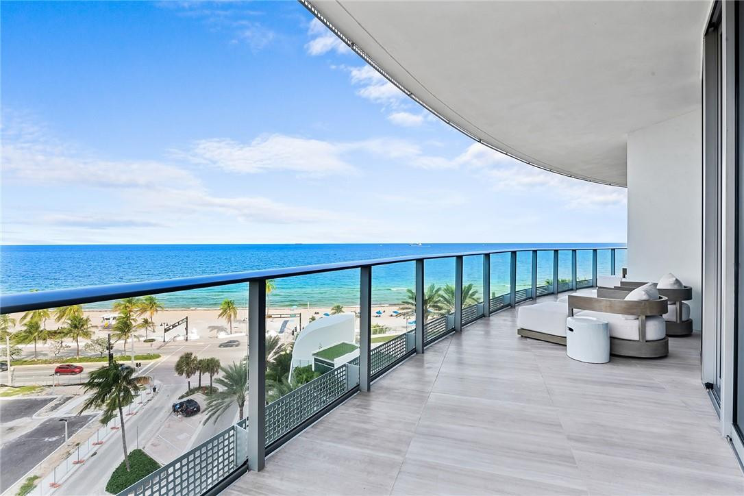 Paramount - Residential