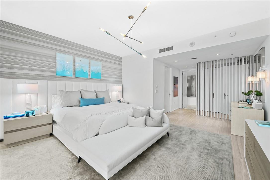 Paramount - Residential