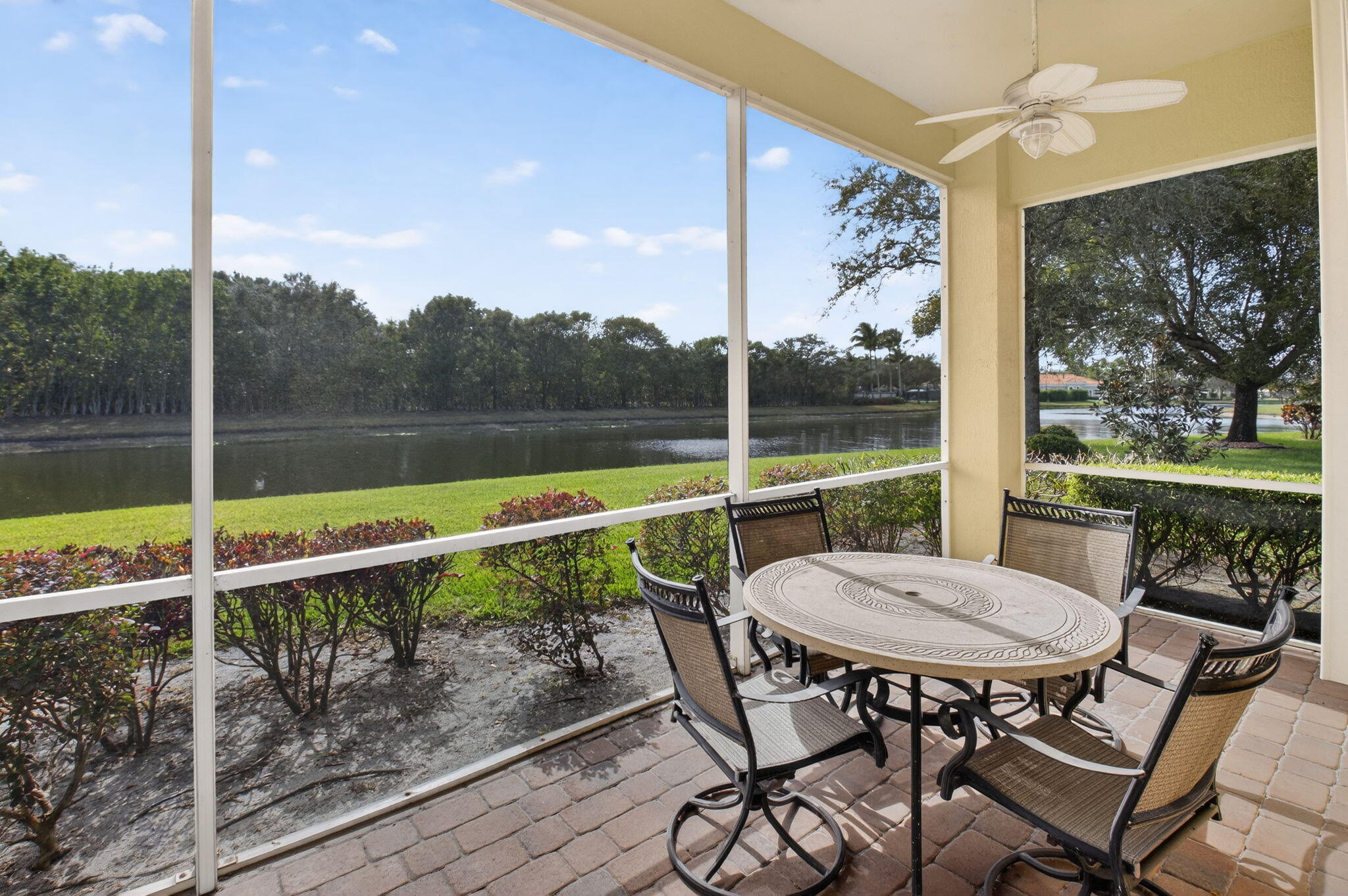 VILLAGGIO - Residential