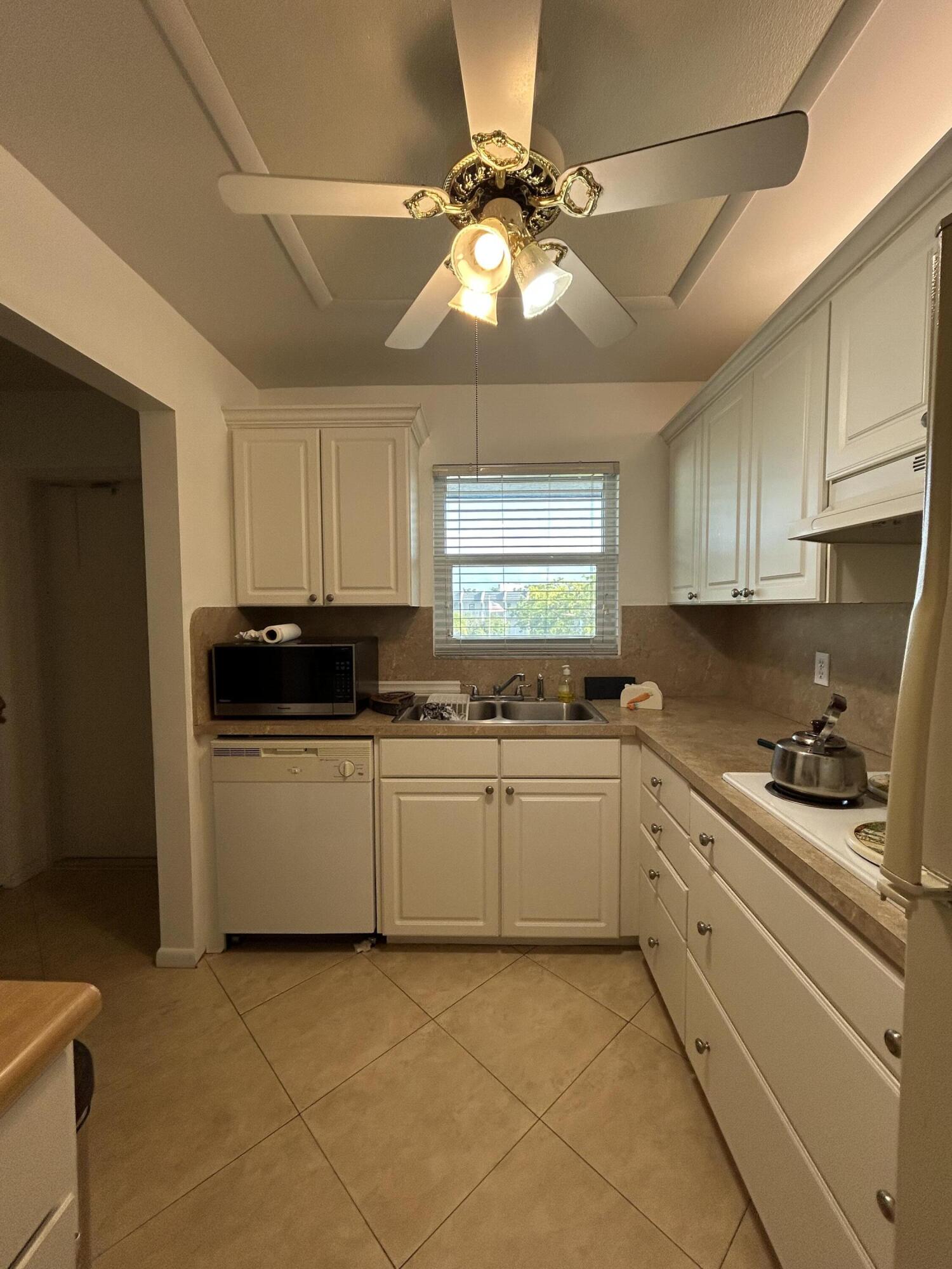 6600 Royal Palm Boulevard 304b