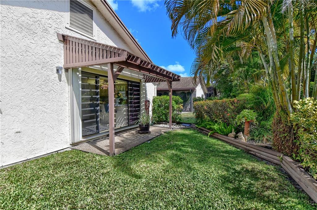 Arbor Wood Villas - Residential