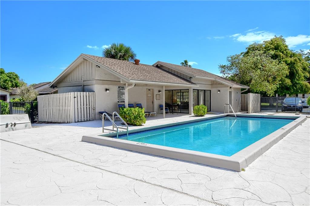 Arbor Wood Villas - Residential