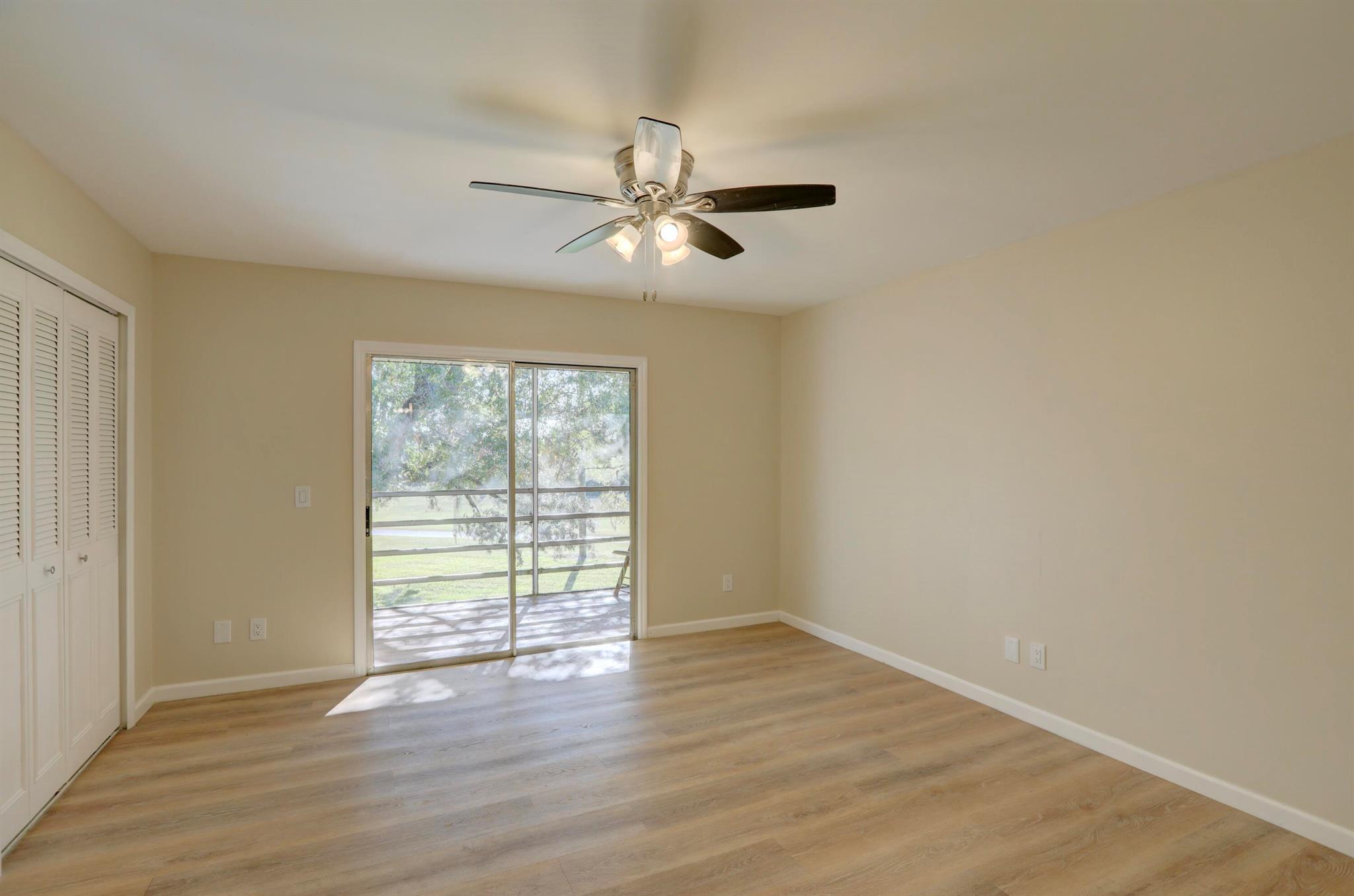 VISTA GARDENS F/K/A VISTA - Residential Lease