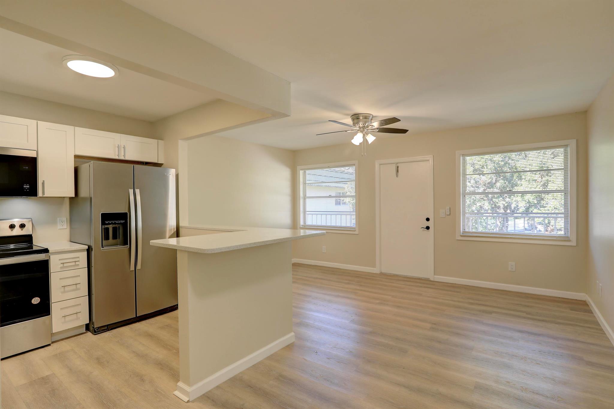 VISTA GARDENS F/K/A VISTA - Residential Lease