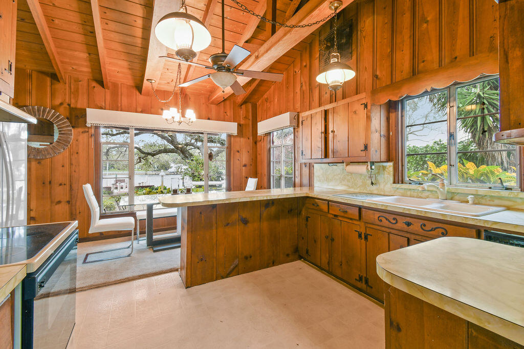 ROLLING GREEN - Residential