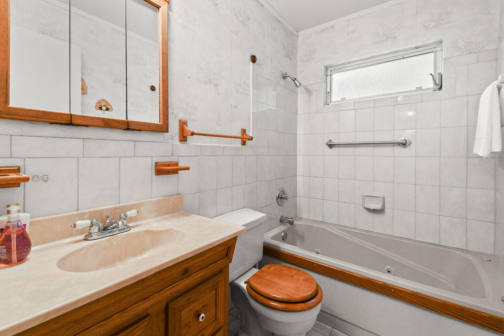 ROLLING GREEN - Residential