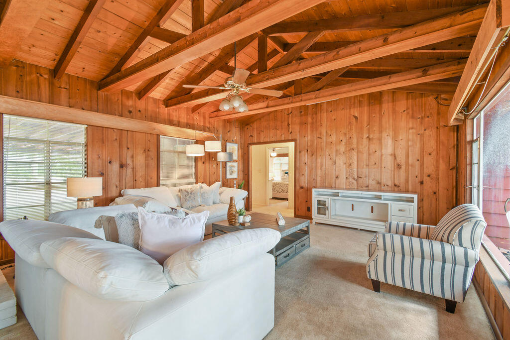 ROLLING GREEN - Residential