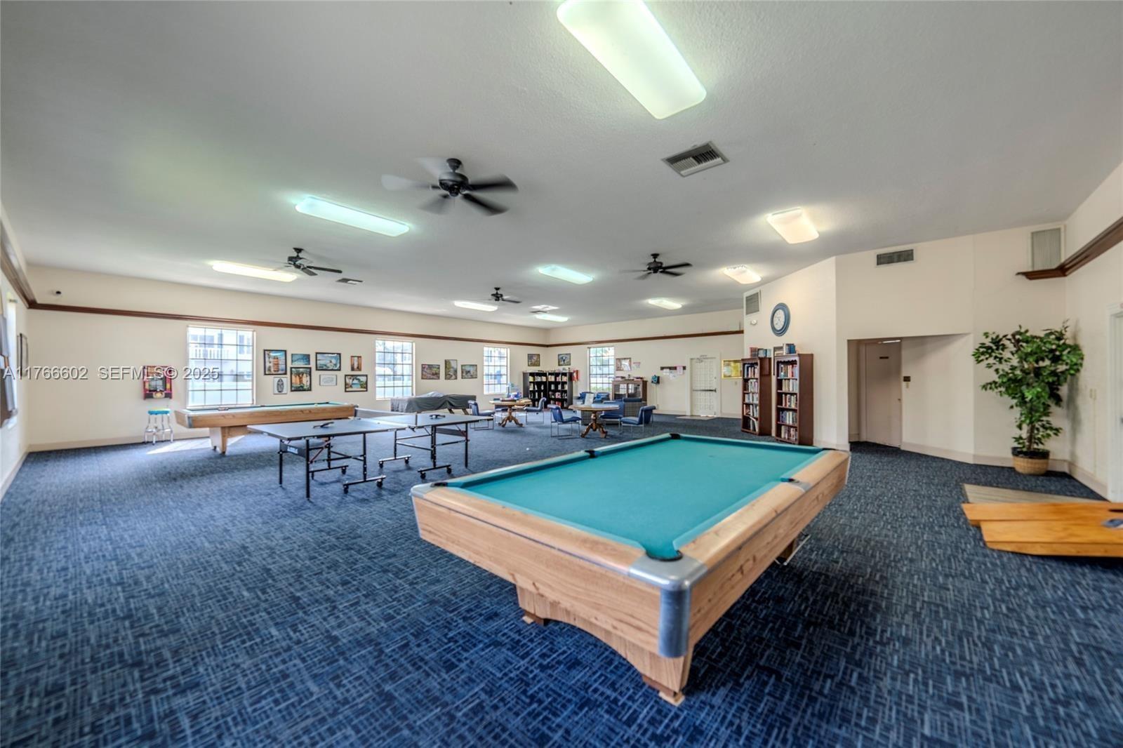 IMPERIAL POINT COLONNADES - Residential Lease