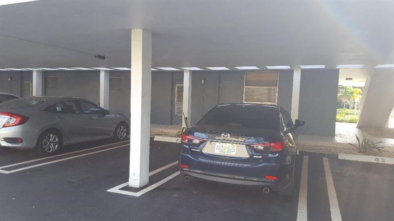 DEERFIELD LAKE - Residential