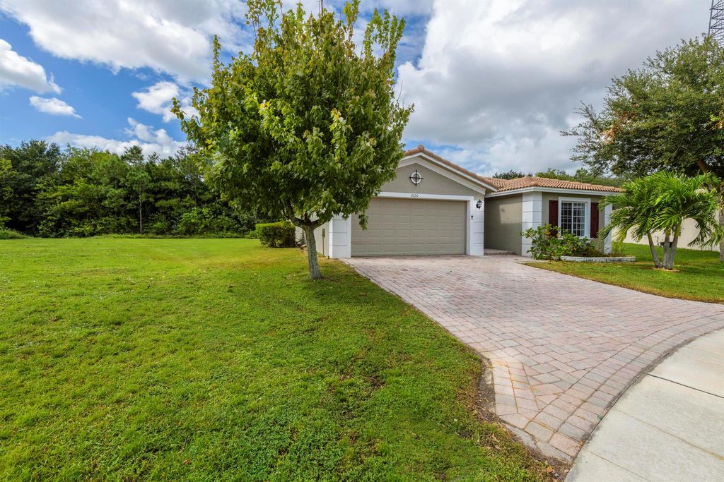 Photo of 2120 SW Marblehead Way, Port Saint Lucie, FL 34983 (MLS # R11082919)