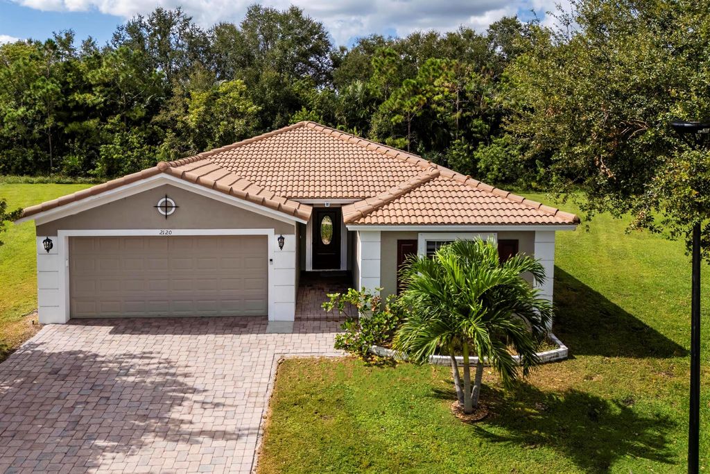 Photo of 2120 SW Marblehead Way, Port Saint Lucie, FL 34983 (MLS # R11082919)