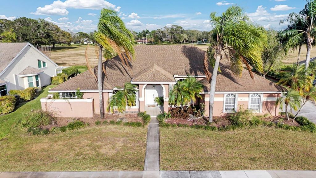 Photo of 1656 Grantham Drive, Wellington, FL 33414 (MLS # F10548124)