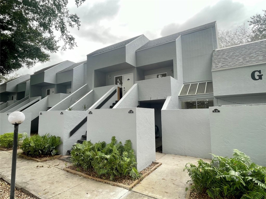 The Racquet Club Phase 1 - Residential