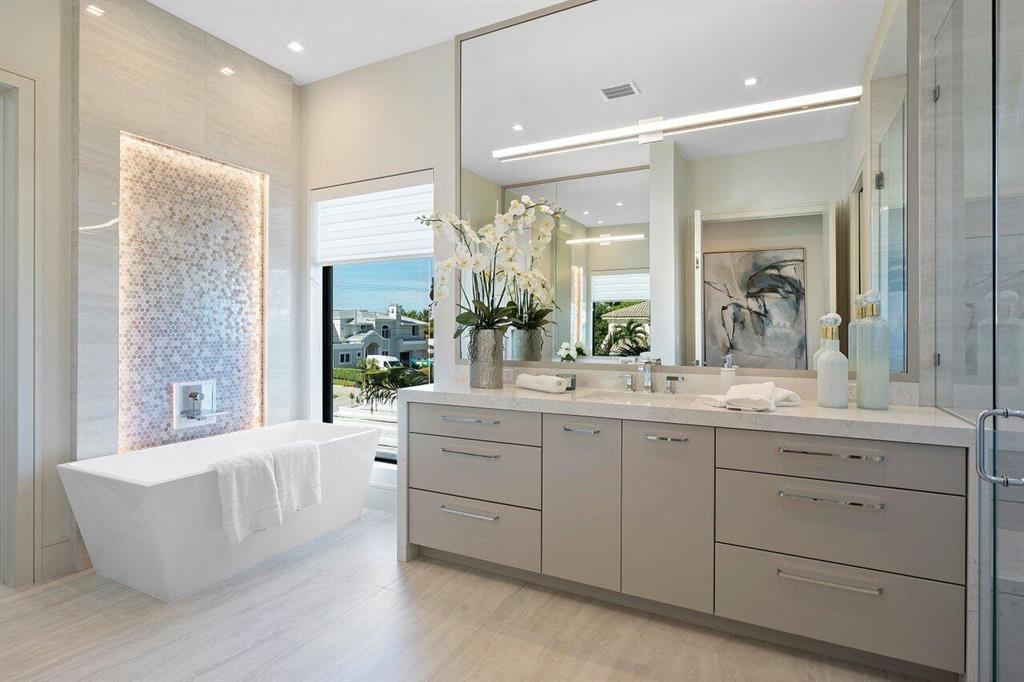 LAKE ROGERS ISLE UNIT A - Residential