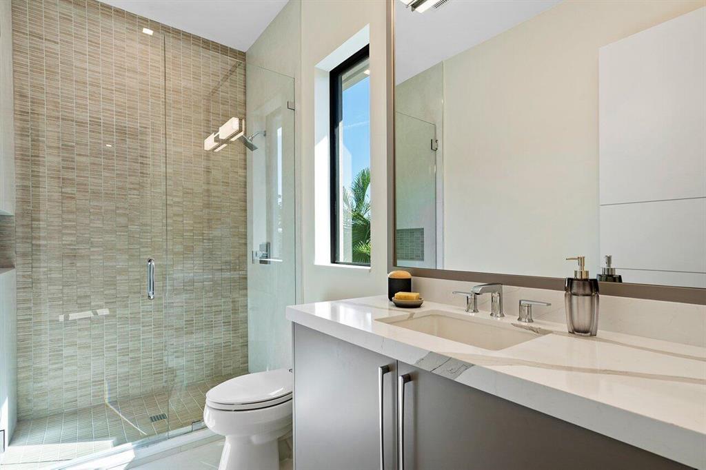 LAKE ROGERS ISLE UNIT A - Residential