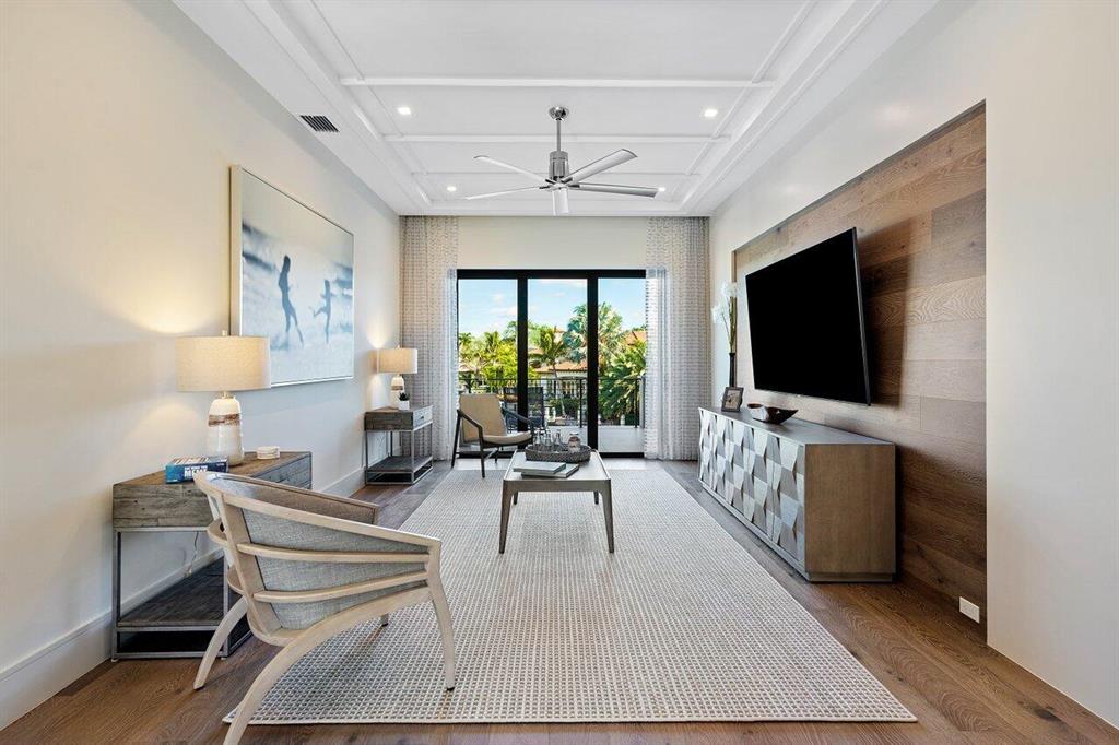 LAKE ROGERS ISLE UNIT A - Residential