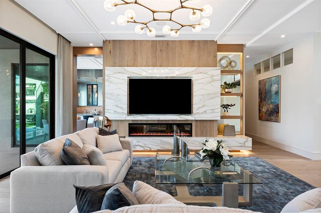 LAKE ROGERS ISLE UNIT A - Residential