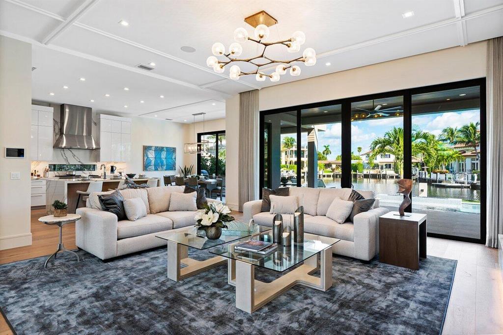 LAKE ROGERS ISLE UNIT A - Residential