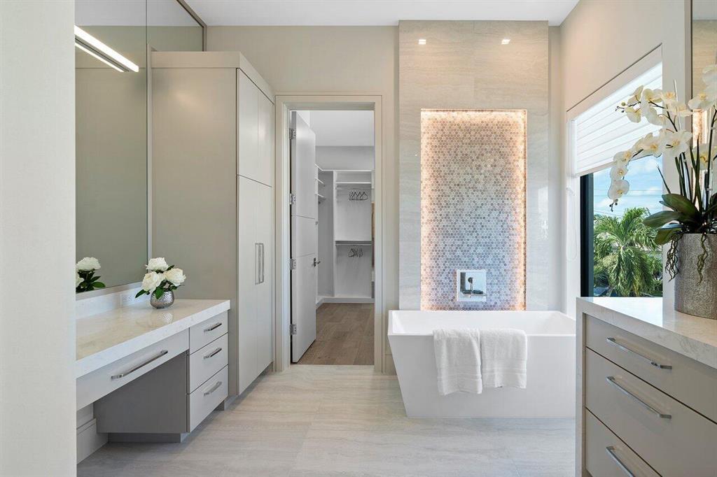 LAKE ROGERS ISLE UNIT A - Residential