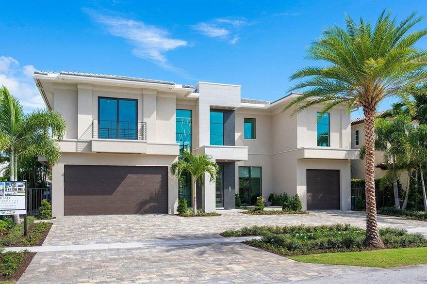 **NEW CONSTRUCTION*WATERFRONT*BUILT BY AWARD WINNING HOMEBUILDER CJM LUXURY HOMES** Nothing else compares to this custom home. This open, modern concept home was built with the highest quality finishes including a concrete second floor system, open riser floating stairs with glass railings, wood flooring throughout, modern ceiling molding details throughout, custom built-in office desk with shelves, separate club room with full bar and custom built-in entertainment unit, separate his and her master bathrooms, master morning bar, elevator, full house generator, Control4 Smart Home including automated window treatments for the