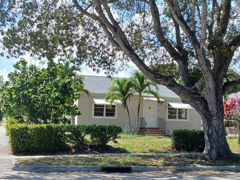 5815 Garden Avenue West Palm Beach FL 33405