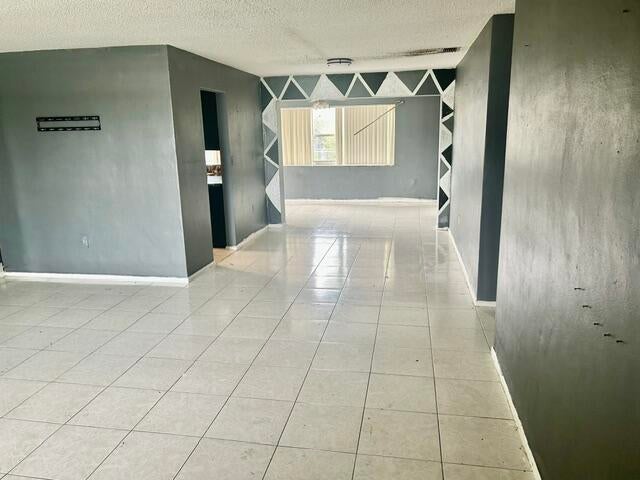 Photo of 2400 NW 85th Avenue, Sunrise, FL 33322 (MLS # B26041985)