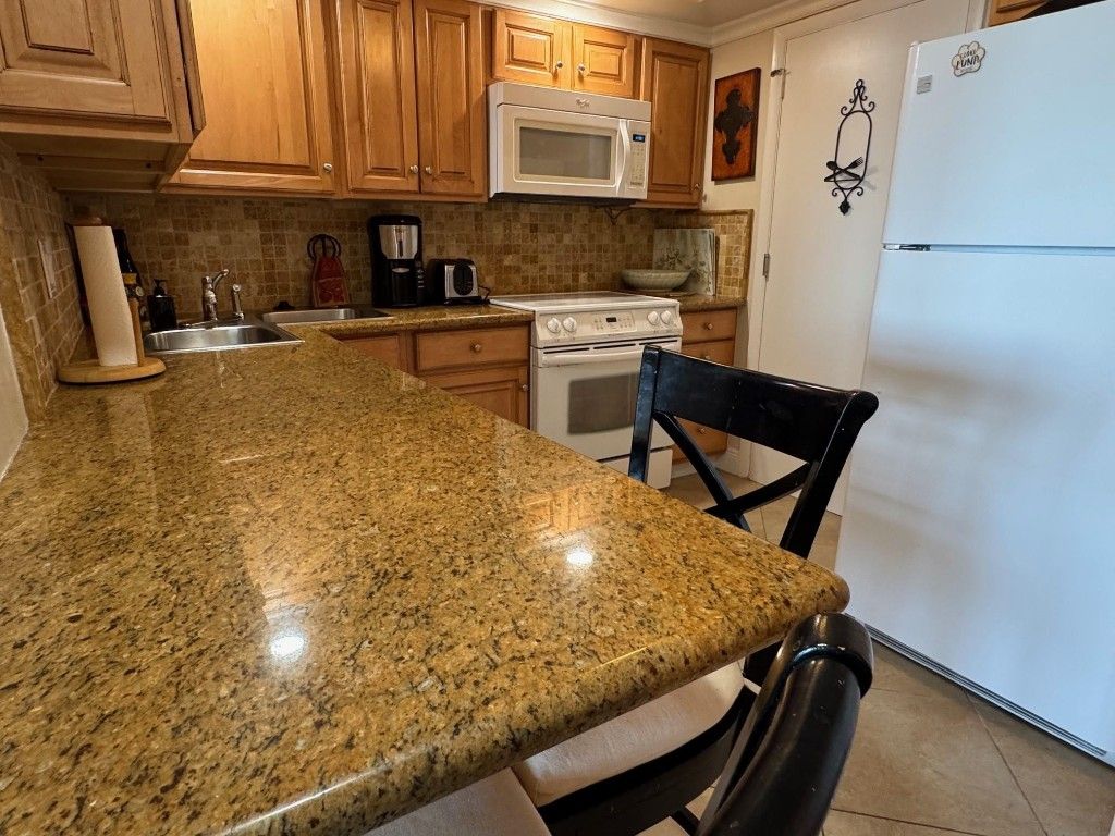Photo of 305 N Pompano Beach Boulevard #1008, Pompano Beach, FL 33062 (MLS # F10536148)