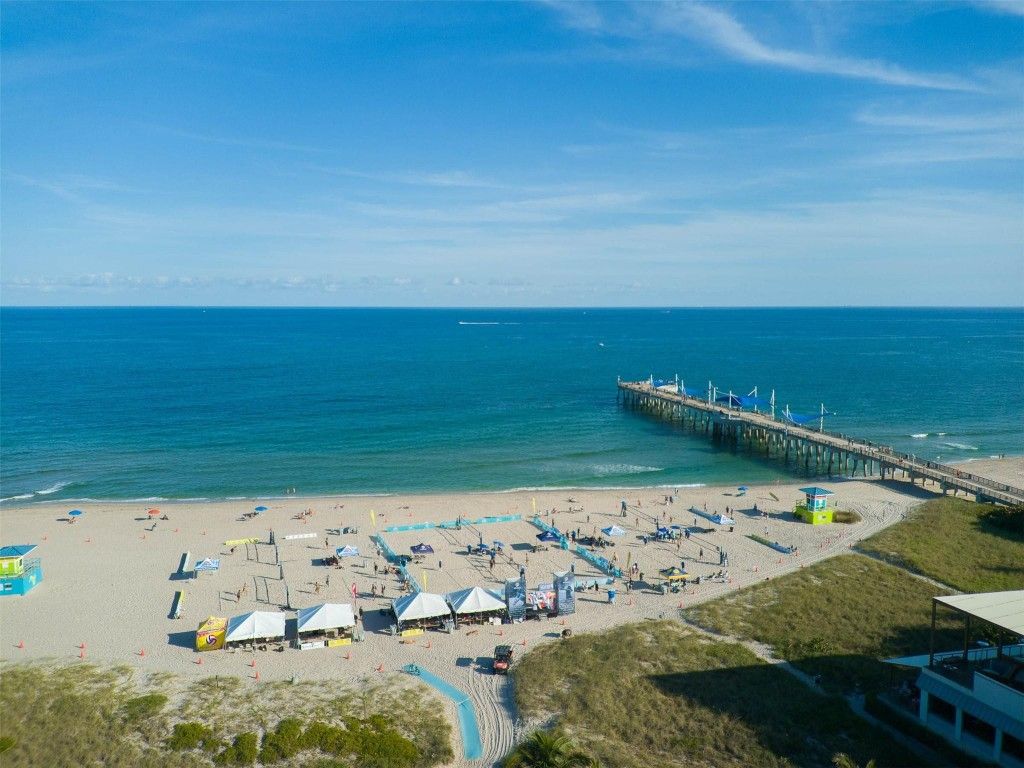 Photo of 305 N Pompano Beach Boulevard #1008, Pompano Beach, FL 33062 (MLS # F10536148)