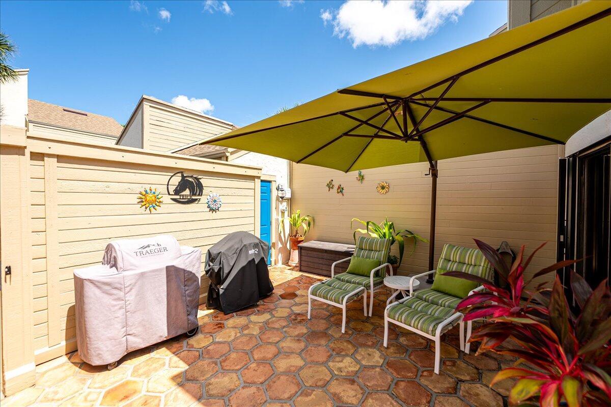 1102 SE Mitchell Avenue 302